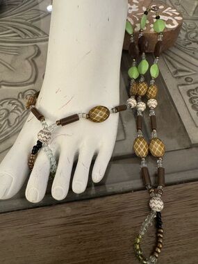 Bonitas barefoot sandals Boho Green and Honey Beaded Foot Jewelry by Yvonne
